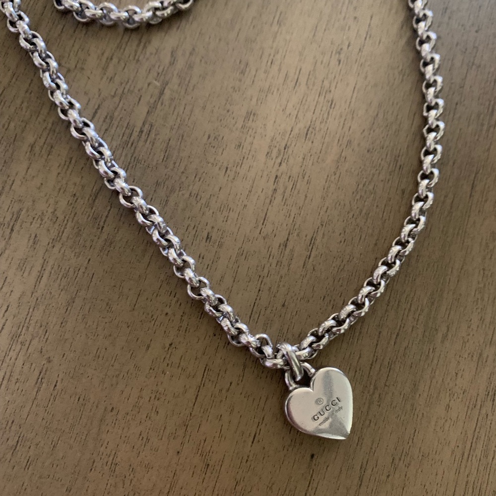 Authentic beautiful sterling silver Gucci necklace